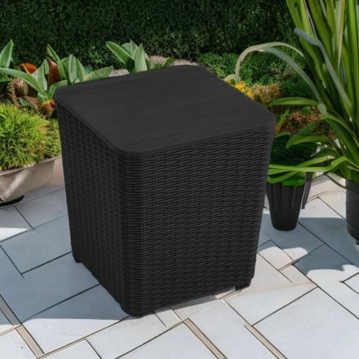 XIUWO Outdoor Coffee Table With Extra Storage For Patio Decor
